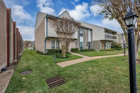 10355 Longmont Drive Houston TX 77042