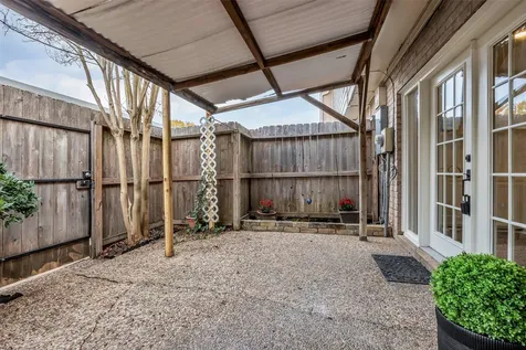 10355 Longmont Drive Houston TX 77042