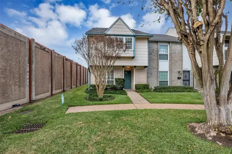 10355 Longmont Drive Houston TX 77042