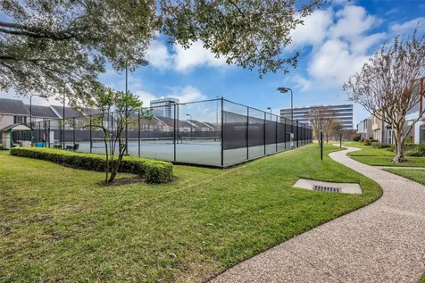 10355 Longmont Drive Houston TX 77042