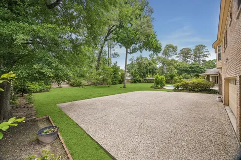 15318 Brandonwood Place Houston TX 77069