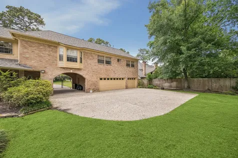 15318 Brandonwood Place Houston TX 77069
