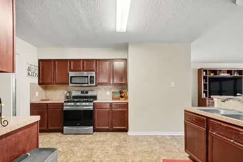 5615 Turmeric Drive Baytown TX 77521