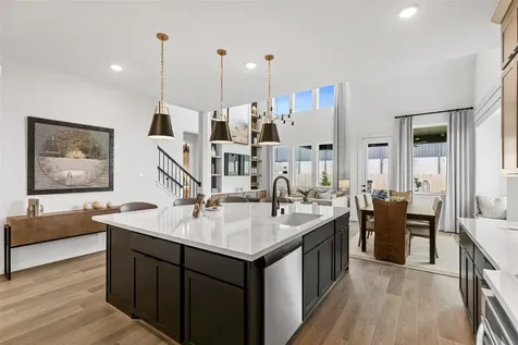 2110 Villa Flora Lane Friendswood TX 77546