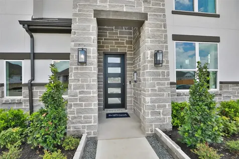 2110 Villa Flora Lane Friendswood TX 77546