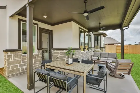 2110 Villa Flora Lane Friendswood TX 77546