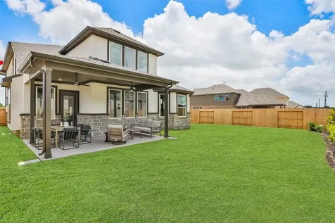 2110 Villa Flora Lane Friendswood TX 77546