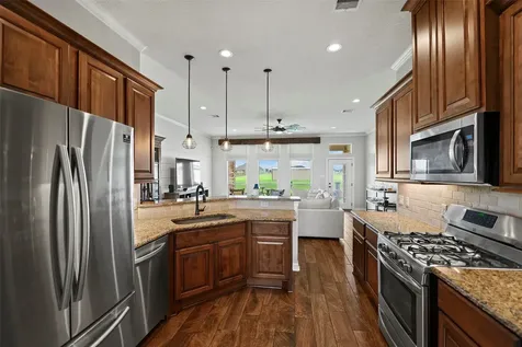 5649 Pioneer Trail Sealy TX 77474