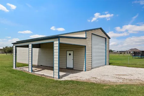 5649 Pioneer Trail Sealy TX 77474