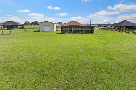 5649 Pioneer Trail Sealy TX 77474