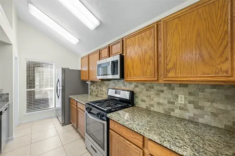 17402 Eastwood Circle Houston TX 77095