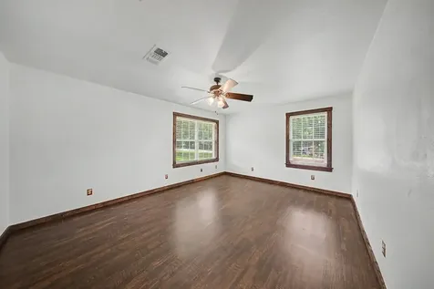 508 Miller Street Broaddus TX 75929