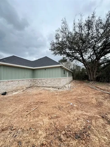 3910 Sunrise Lane Damon TX 77430