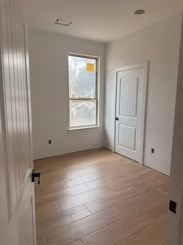 3910 Sunrise Lane Damon TX 77430