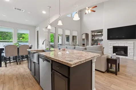 457 Auburn Pines Drive Montgomery TX 77316