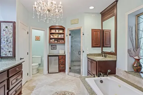 5 Harbor Lane Kemah TX 77565
