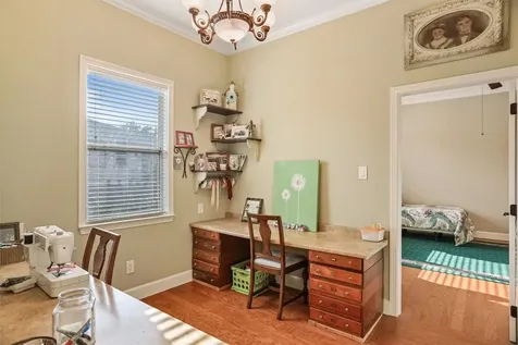 5 Harbor Lane Kemah TX 77565