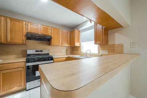3231 E Heatherock Circle Sugar Land TX 77479