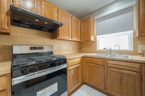 3231 E Heatherock Circle Sugar Land TX 77479