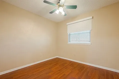 3231 E Heatherock Circle Sugar Land TX 77479