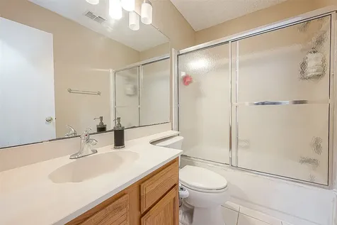 3231 E Heatherock Circle Sugar Land TX 77479