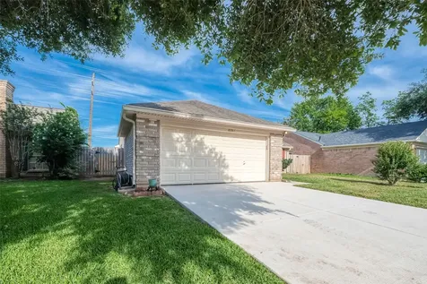 3231 E Heatherock Circle Sugar Land TX 77479