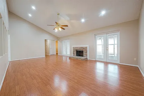 3231 E Heatherock Circle Sugar Land TX 77479