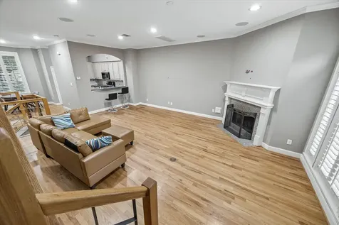 5104 Fairmont Street Houston TX 77005