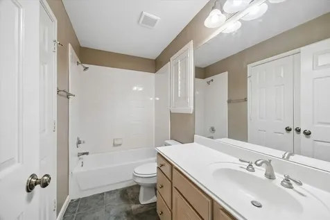 5104 Fairmont Street Houston TX 77005