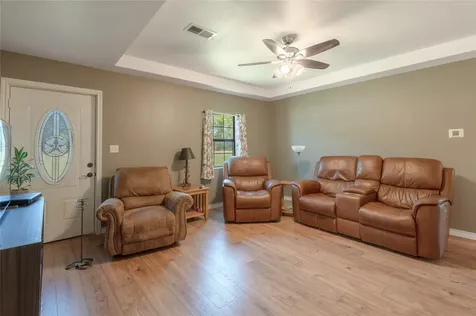 1014 N Shipp Street Madisonville TX 77864