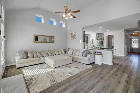 209 Meadow Ridge Way Clute TX 77531
