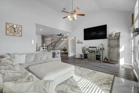 209 Meadow Ridge Way Clute TX 77531