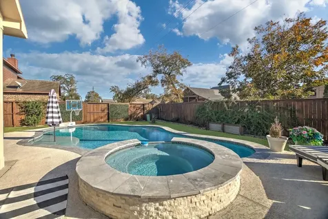 209 Meadow Ridge Way Clute TX 77531