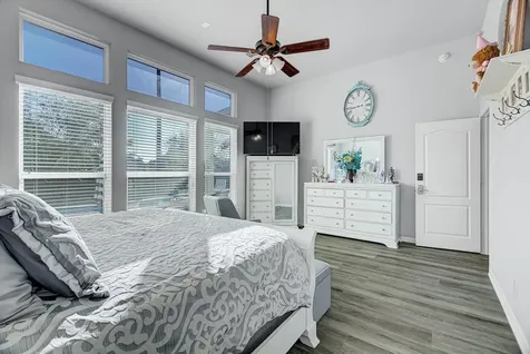 209 Meadow Ridge Way Clute TX 77531