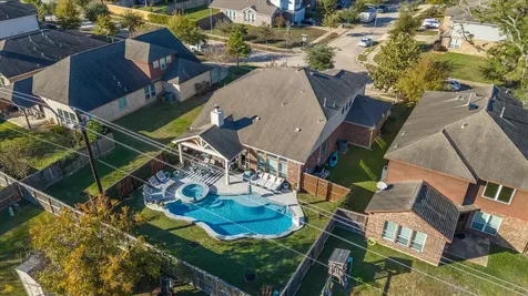 209 Meadow Ridge Way Clute TX 77531
