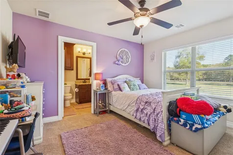 118 Roosevelt Street Shepherd TX 77371