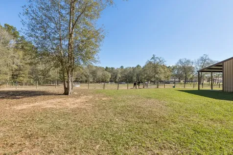 118 Roosevelt Street Shepherd TX 77371