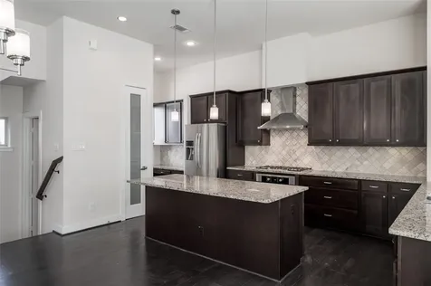 4408 Eli Street A Houston TX 77007