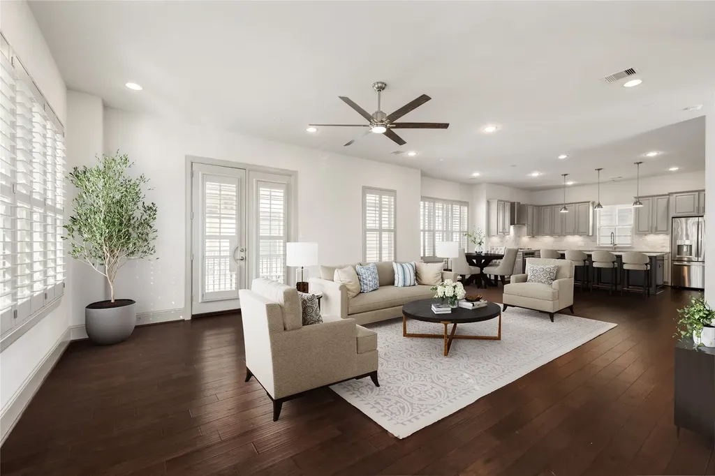 1615 Rosewood Street Houston TX 77004