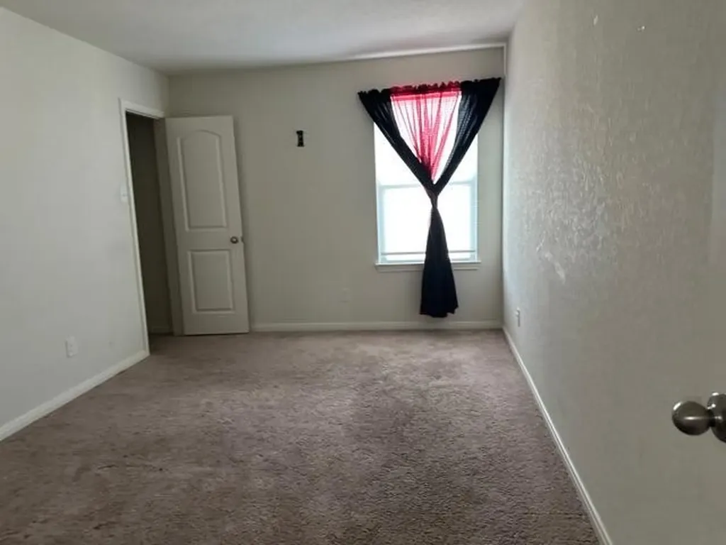6722 Sabinal San Antonio TX 78252