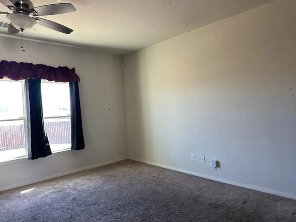 6722 Sabinal San Antonio TX 78252