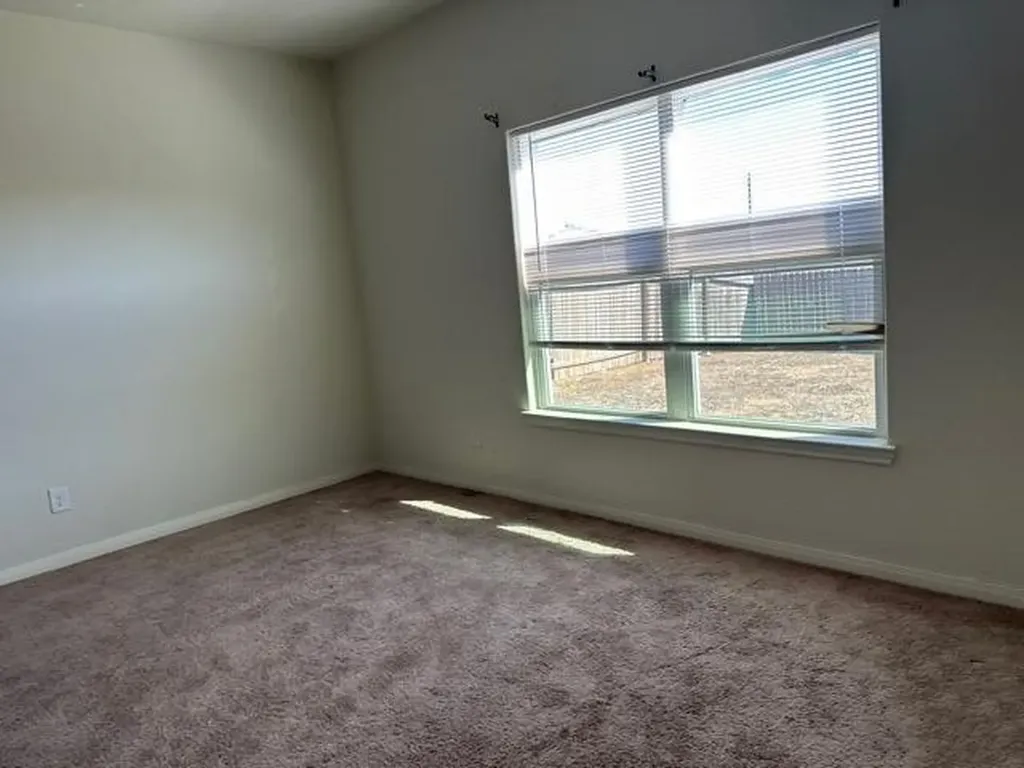 6722 Sabinal San Antonio TX 78252