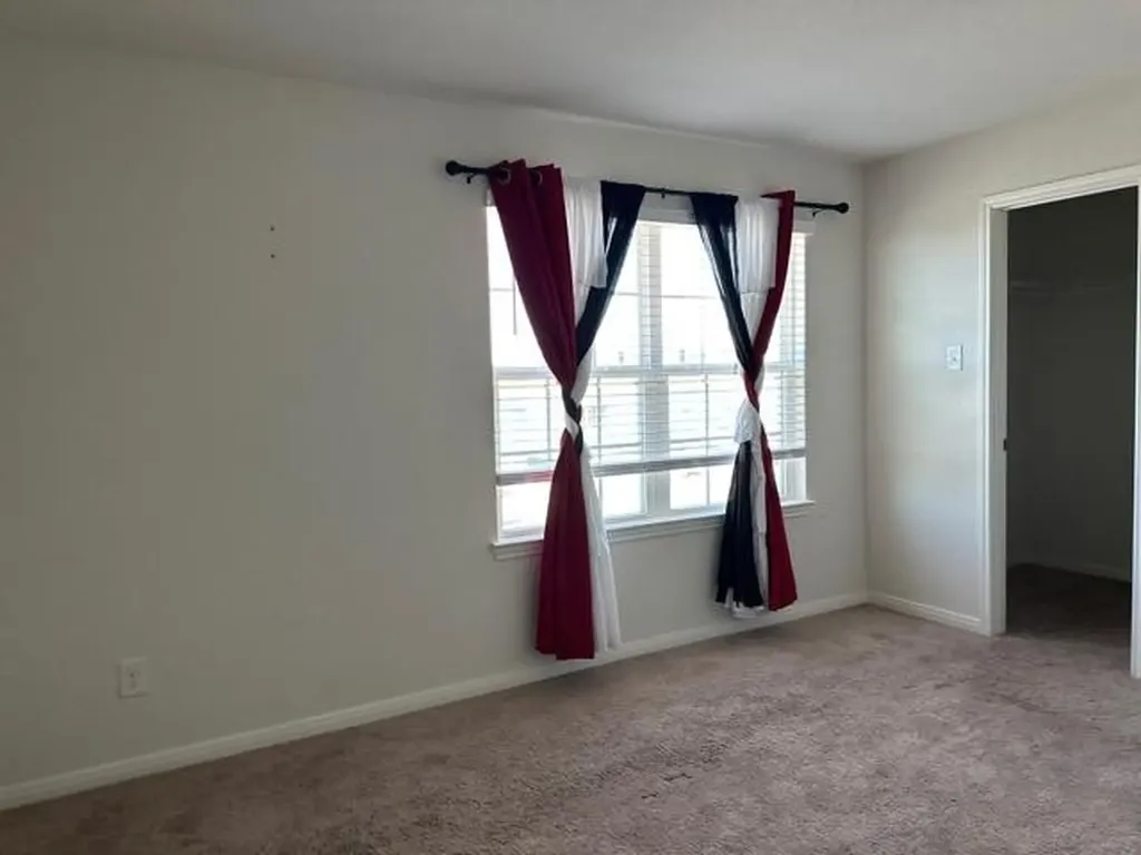 6722 Sabinal San Antonio TX 78252