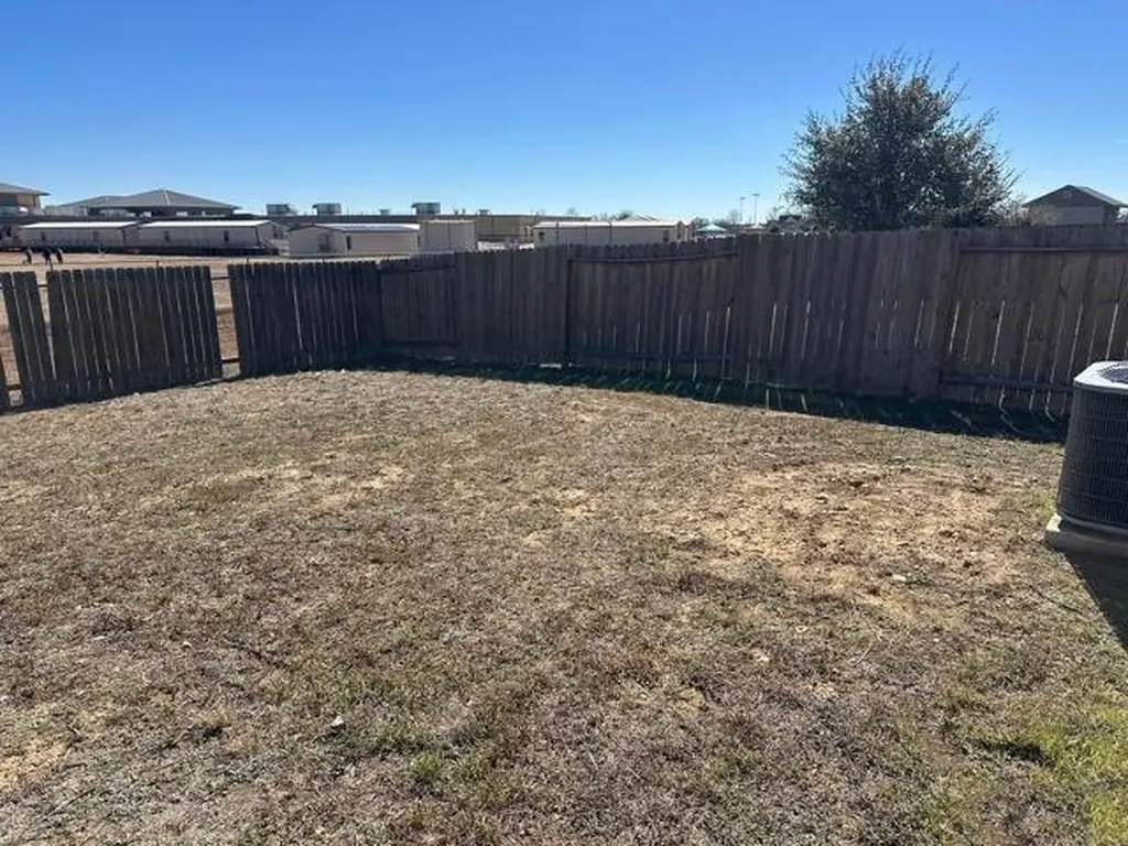 6722 Sabinal San Antonio TX 78252