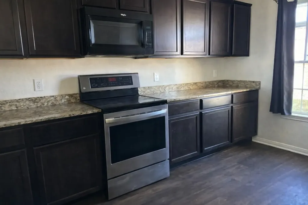 6722 Sabinal San Antonio TX 78252
