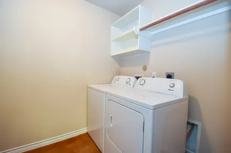 1105 Parkhurst Avenue B Cleveland TX 77327