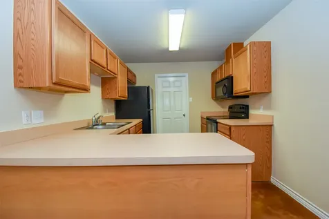 1105 Parkhurst Avenue B Cleveland TX 77327