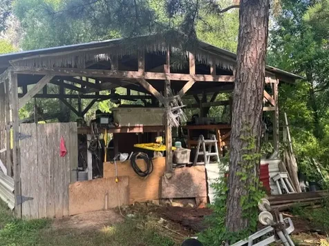 123 County Road 343 Cleveland TX 77327