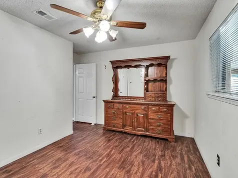 634 Bright Penny Lane Houston TX 77015