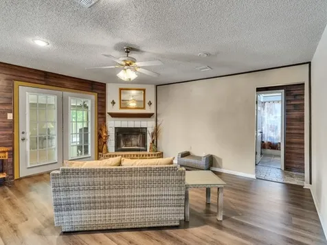 634 Bright Penny Lane Houston TX 77015